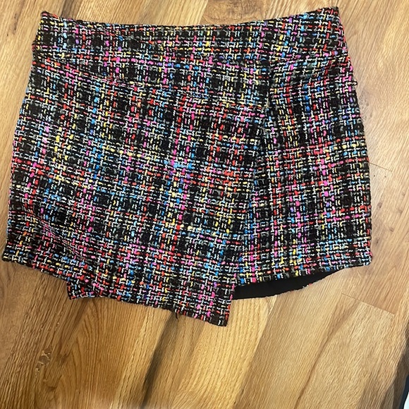 Multi Color Tweed Set - Picture 3 of 8